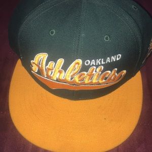 Oakland Athletics Snapback Basketball Hat